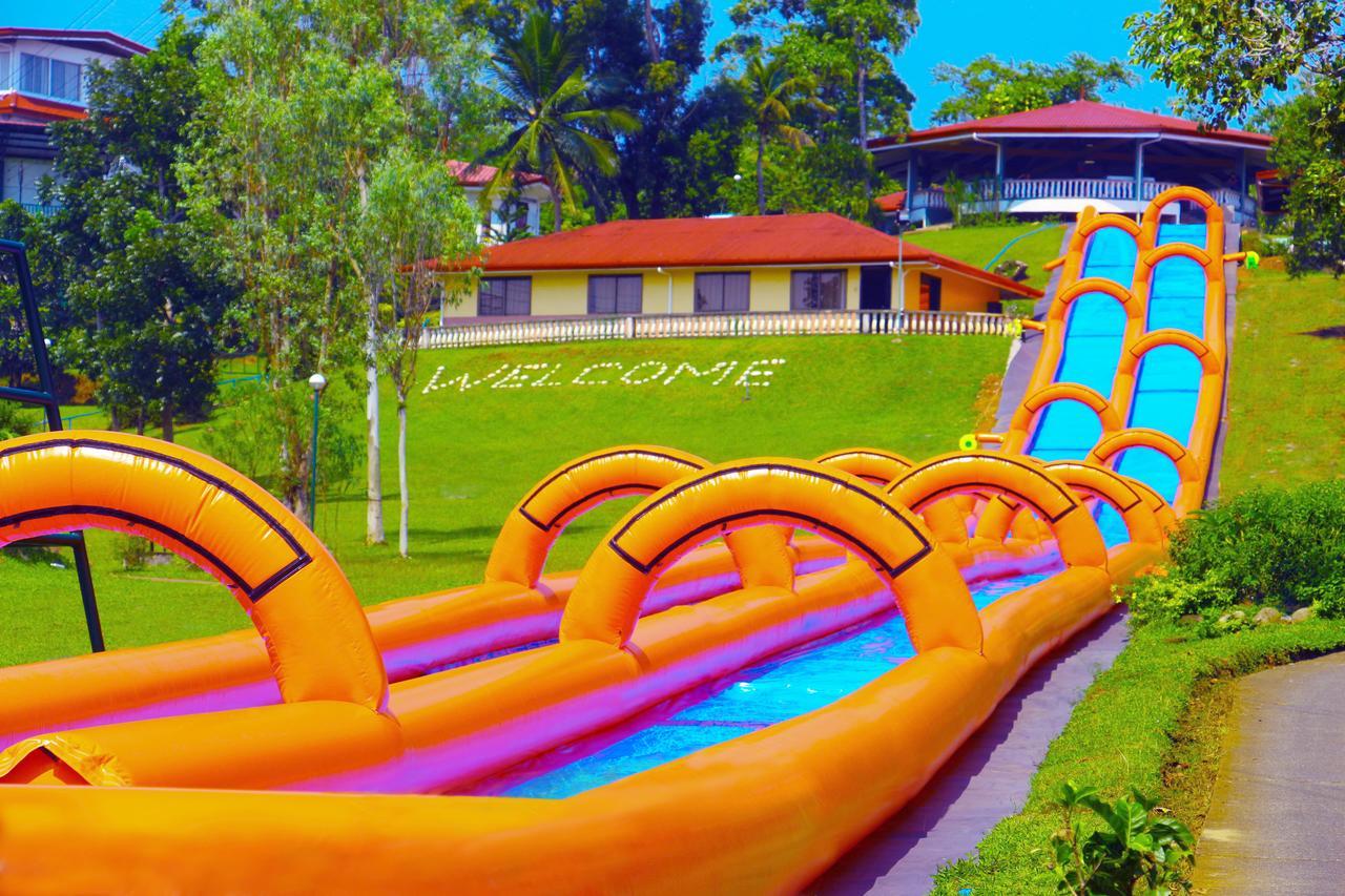 Caliraya Resort Club Lumban Luaran gambar