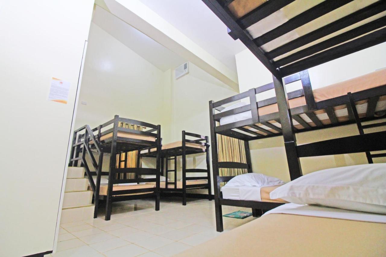 Caliraya Resort Club Lumban Luaran gambar